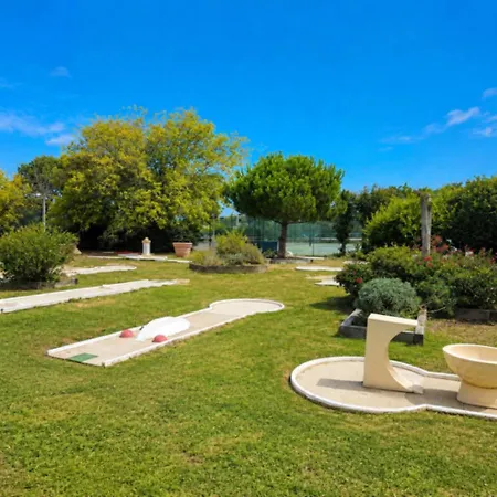 Apartment Vue Port Bourgenay 5 Pers *